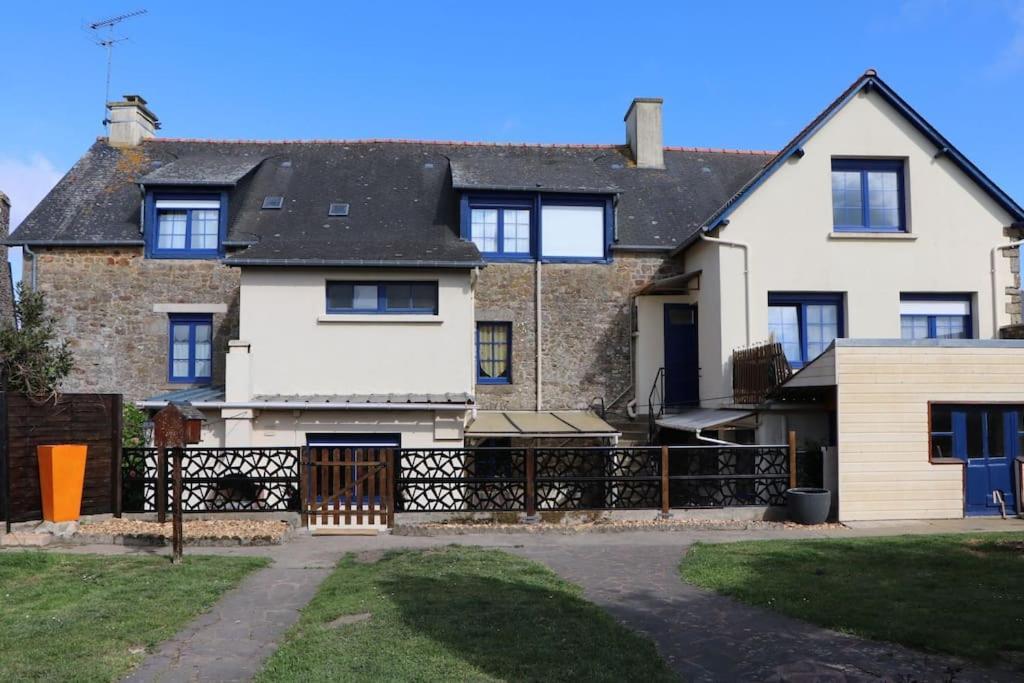 La Baie Du Mont Appartement De Vacances Proche Du Mont Saint Michel Roz-sur-Couesnon Eksteriør billede